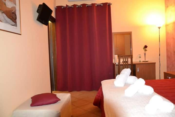 Donjon Suite Centro Storico Castelbuono  Bilik gambar